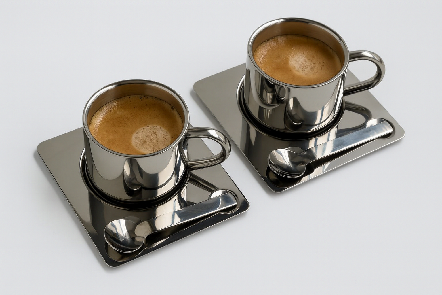 Mirror Cup With Saucer And Spoon